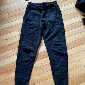 Alphalete Trace Jogger black camo